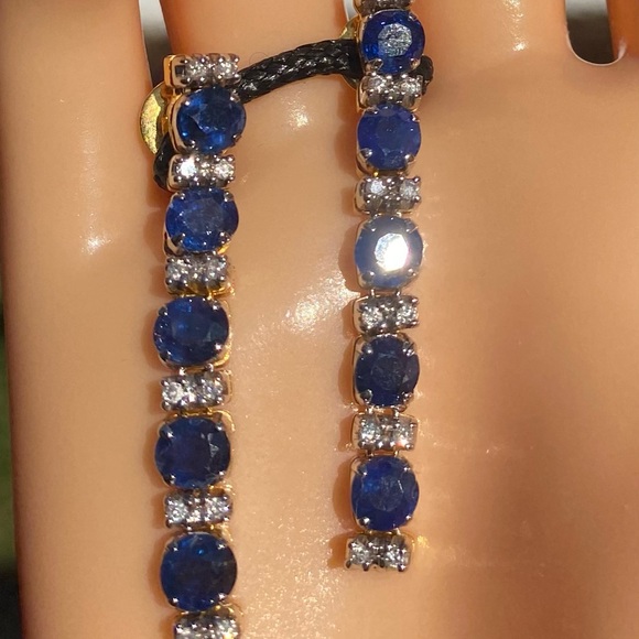 New Natural Sapphire and Diamond Earrings in 18 K solid gold - Picture 2 of 7